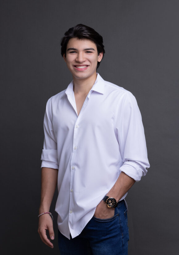 ALVARO